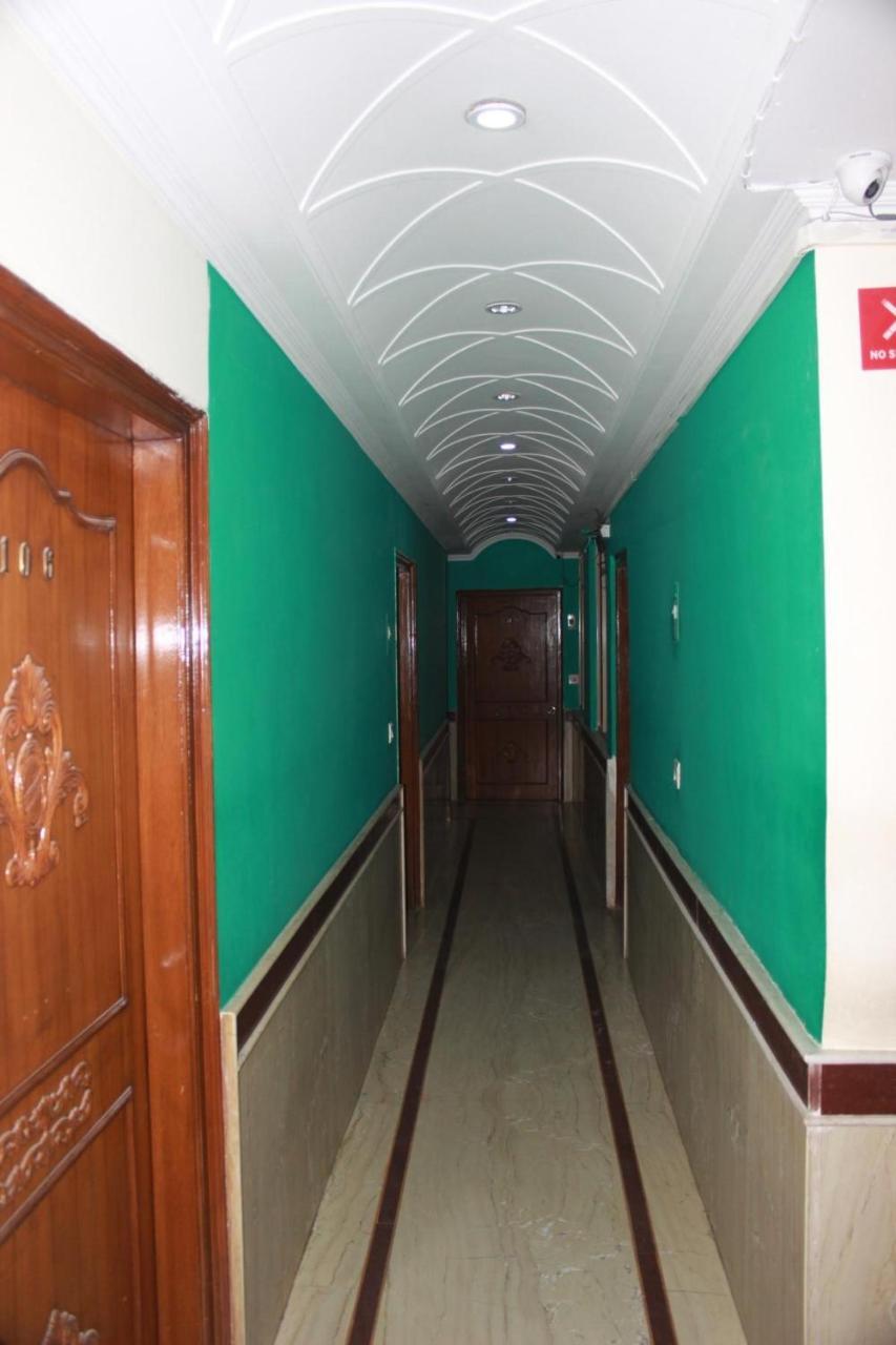 Hotel Smart Plaza نيودلهي المظهر الخارجي الصورة